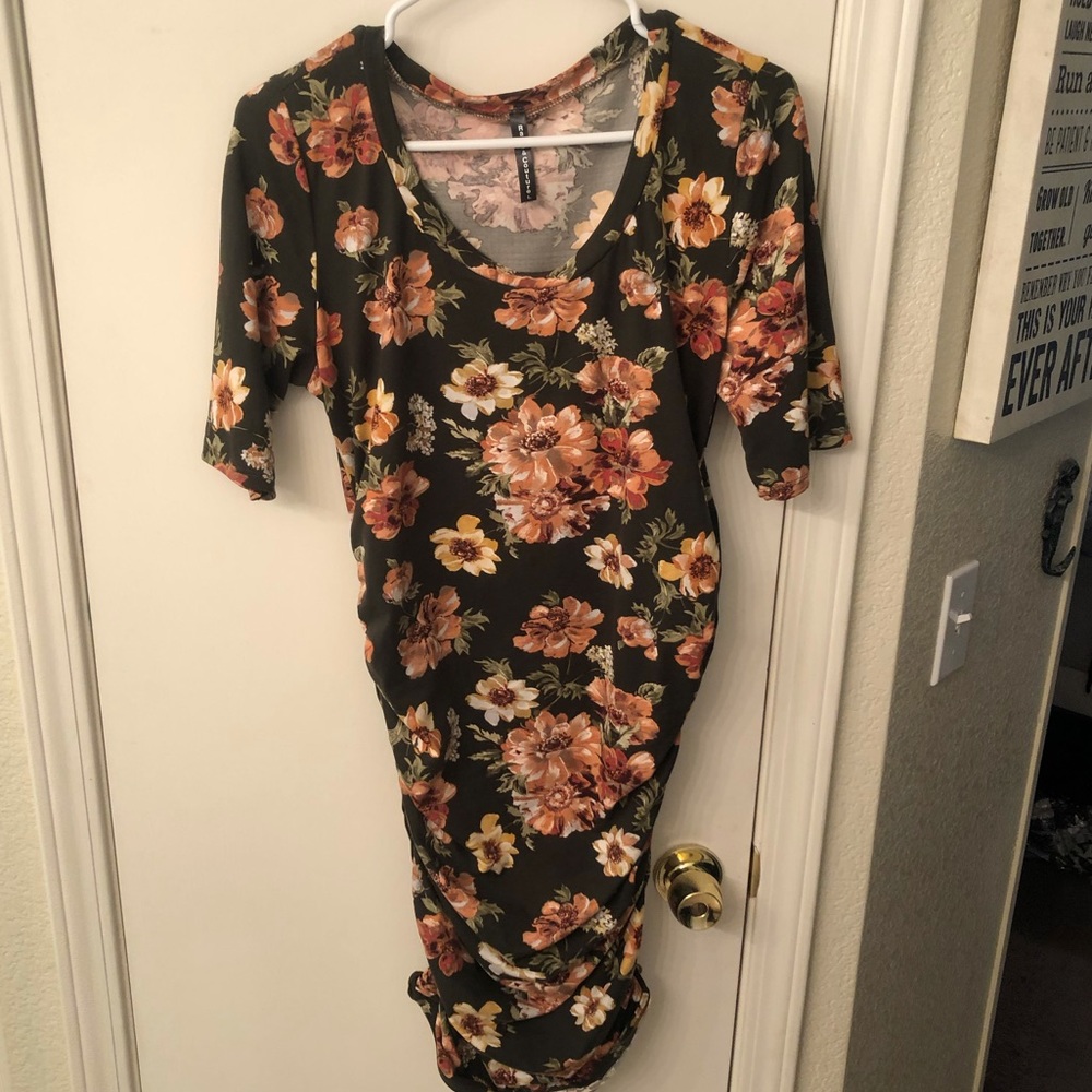 Maternity dress